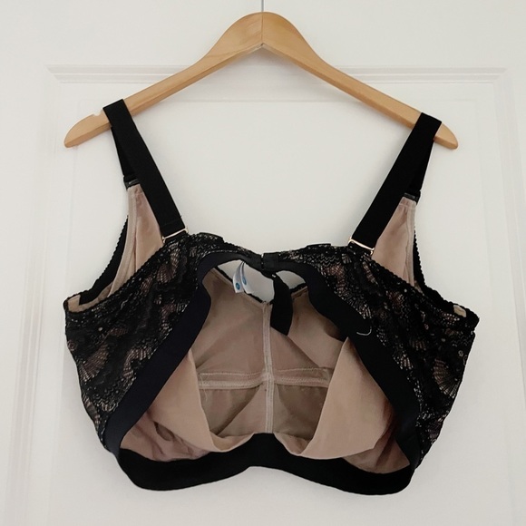 Dairy Fairy Milkful Ruby Handsfree Nursing Pumping Bra - Picture 4 of 8